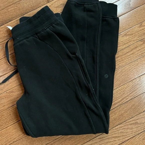 Lululemon Athletica Black Joggers - Picture 4 of 4
